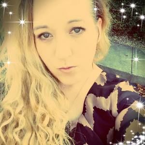 Meet your Posher, Annie